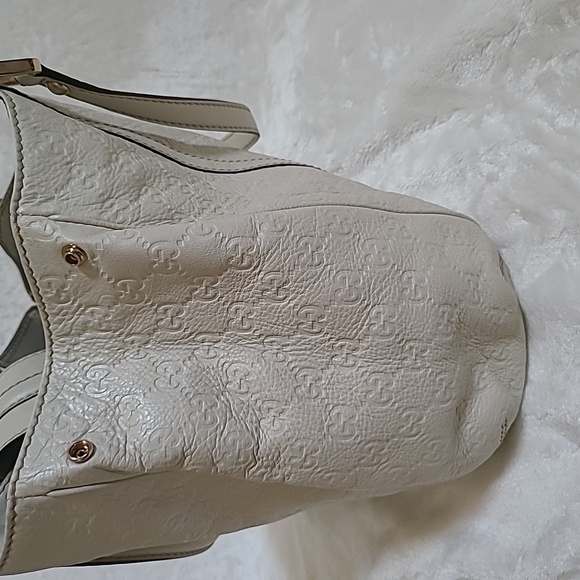 Gucci Guccissima - Picture 7 of 17